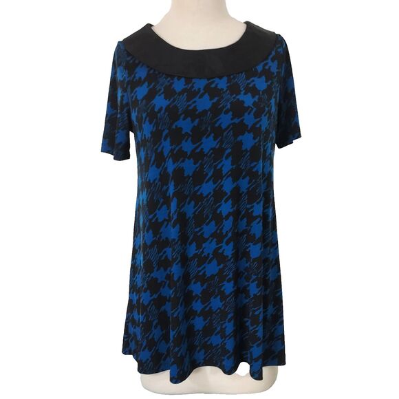 Nine West Tunic Top Shirt Womens size M Flowy Stretch Short Sleeve Blue Black - Picture 1 of 12